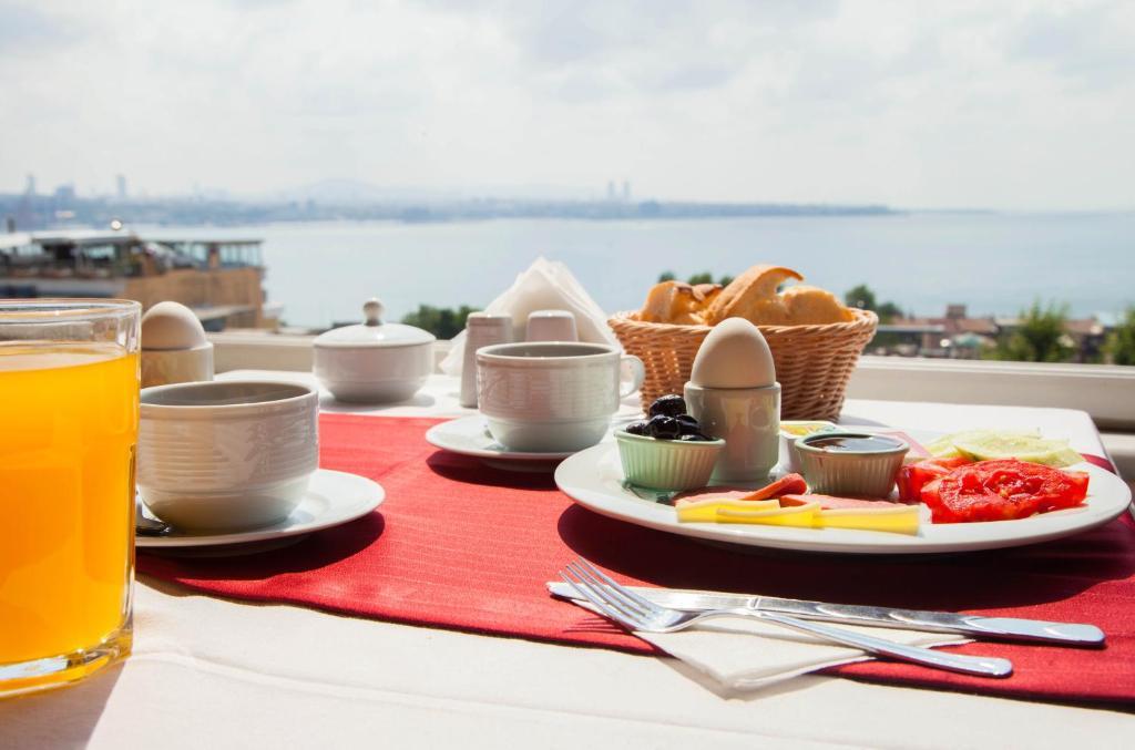 Cem Sultan Hotel อิสตันบูล ภายนอก รูปภาพ