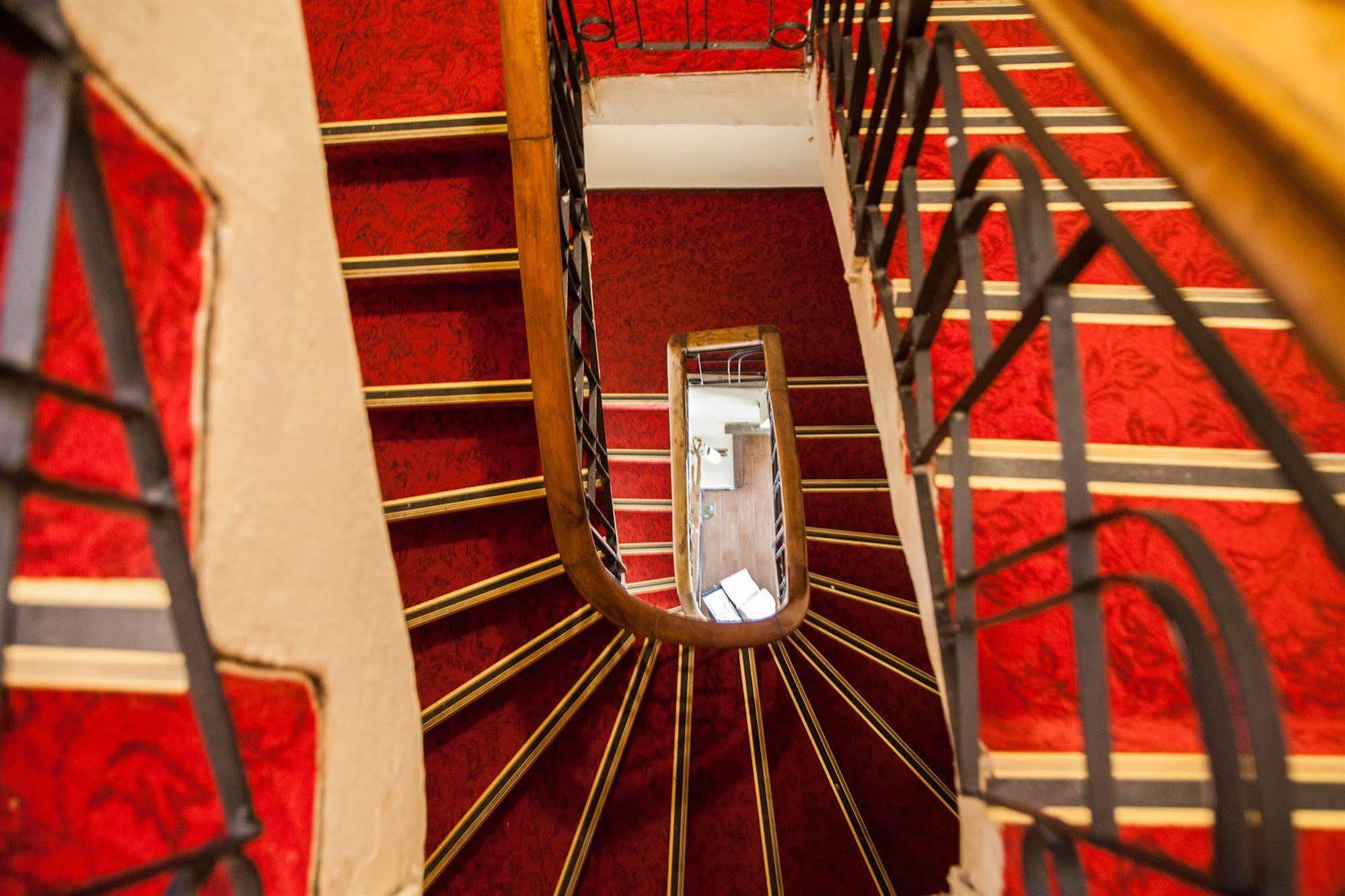 Cem Sultan Hotel อิสตันบูล ภายนอก รูปภาพ